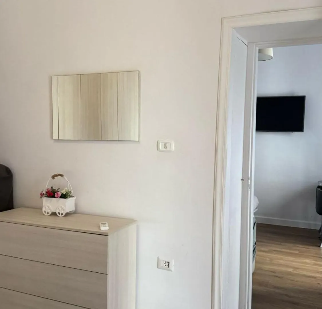 Chiaia Suites Neapel 2*,