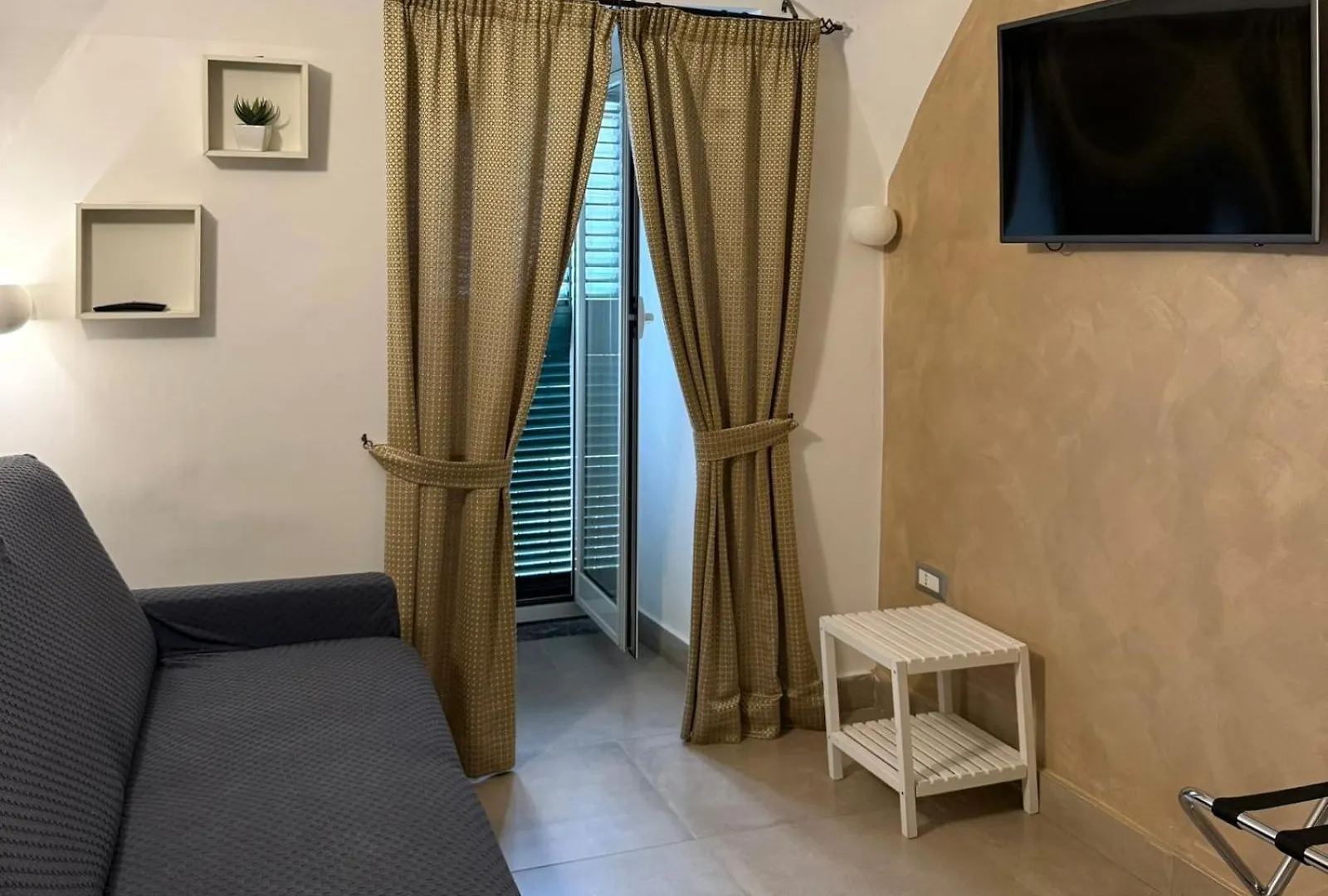 Chiaia Suites Naples Guest house