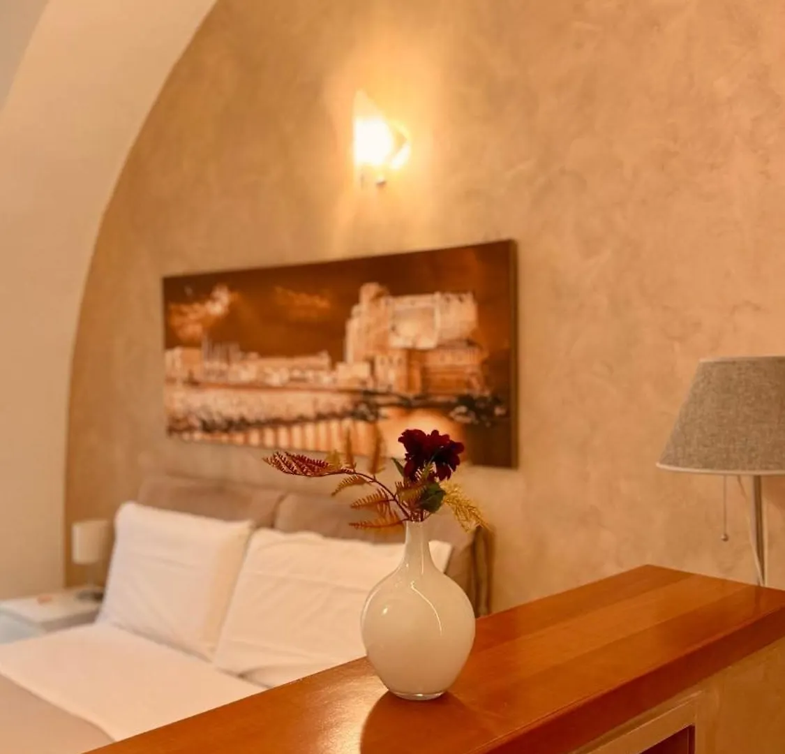 Chiaia Suites Naples Guest house